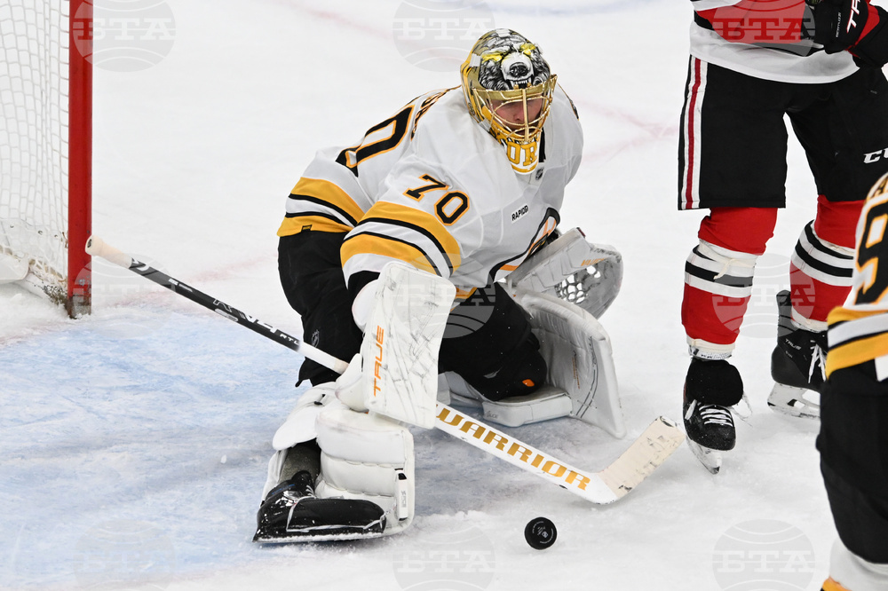 Bruins Blackhawks Hockey