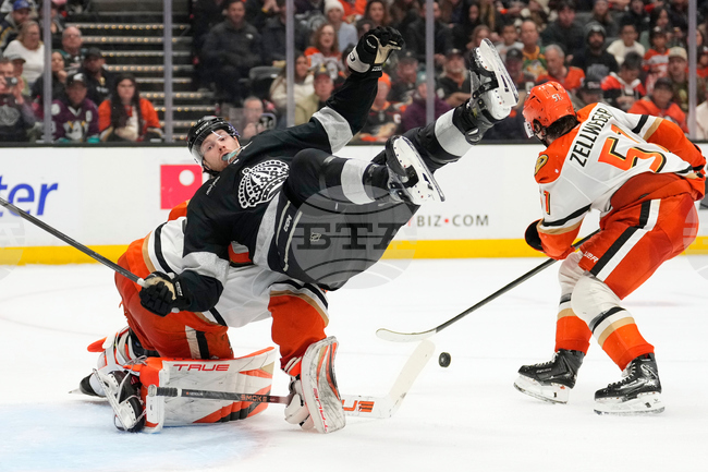 APTOPIX Kings Ducks Hockey