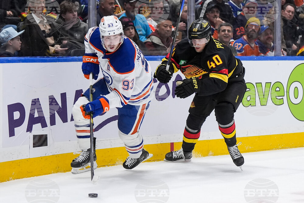 Oilers Canucks Hockey