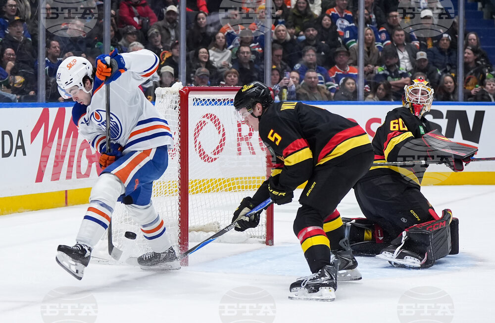 Oilers Canucks Hockey