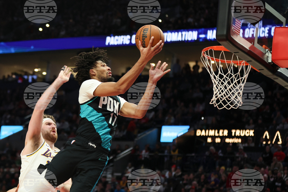 Lakers Trail Blazers Basketball