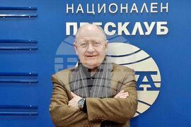 Шумен - Национален пресклуб на БТА - Станчо Пенчев - книга - представяне