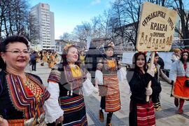 Перник - Международен фестивал на маскарадните игри „Сурва“ - втори ден