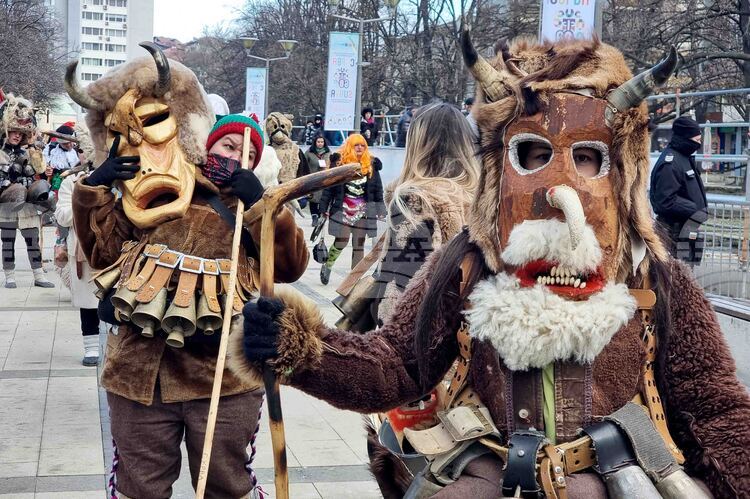 Surva Day Two Keeps Pernik in Carnival Mode