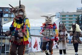 Перник - Международен фестивал на маскарадните игри „Сурва“ - втори ден