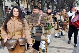 Перник - Международен фестивал на маскарадните игри „Сурва“ - втори ден