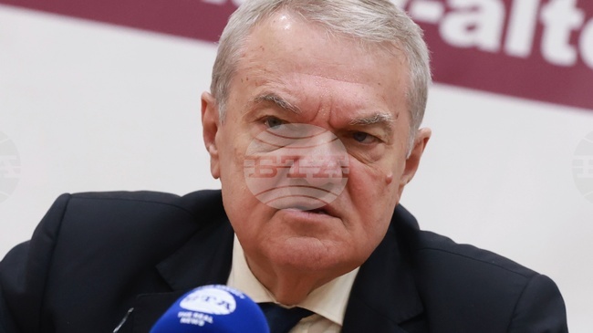 Обществената нагласа предполага лично участие на президента Радев в предстоящите избори, каза Румен Петков от "БСП - Обединена левица"