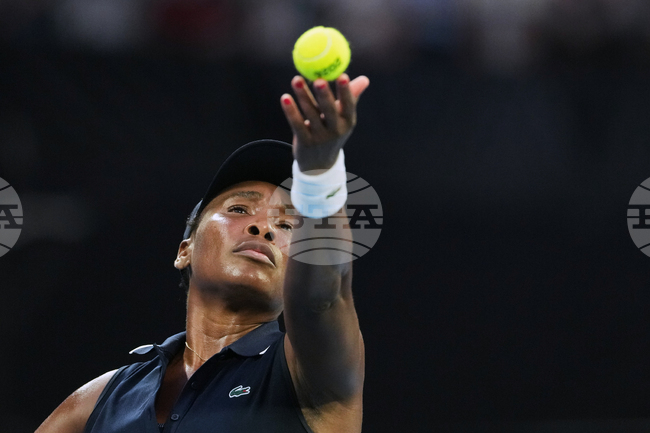 Винъс Уилямс отпадна в първия кръг на турнира по тенис за жени в Индиън Уелс