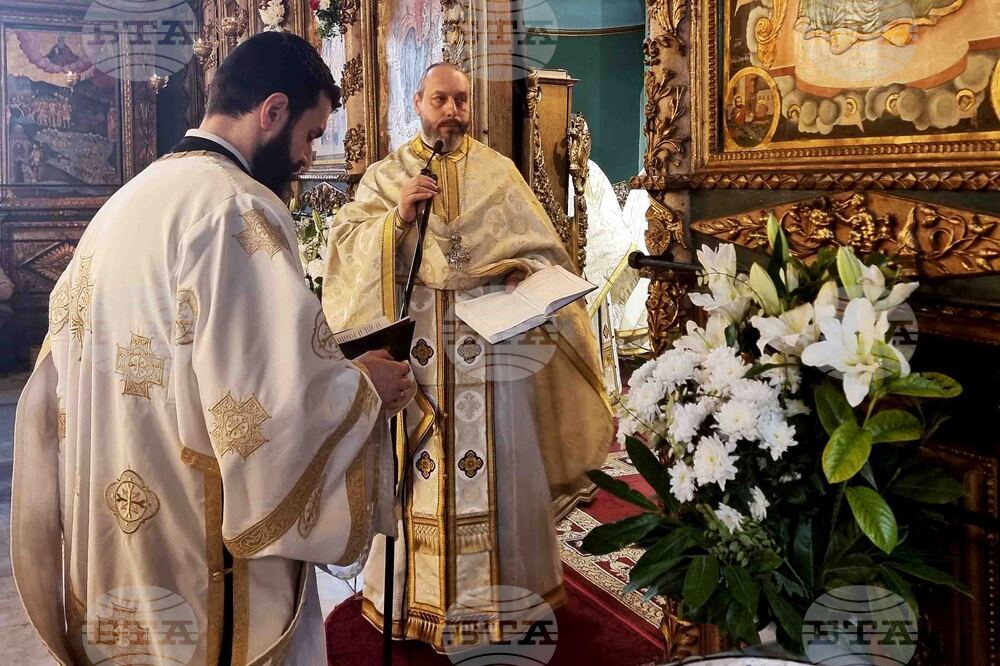 Варна - храм „Св. Атанасий" - храмов празник