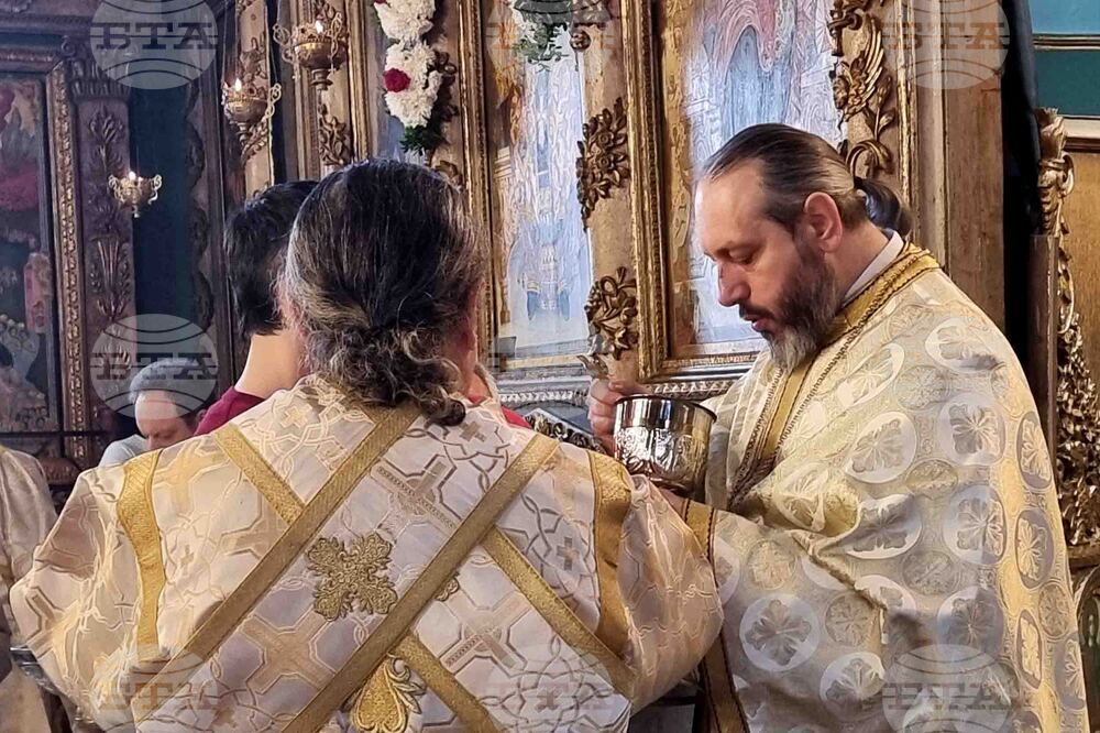 Варна - храм „Св. Атанасий" - храмов празник