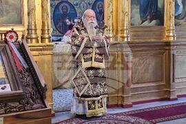 Ловеч - Ловчански митрополит Гавриил - литургия