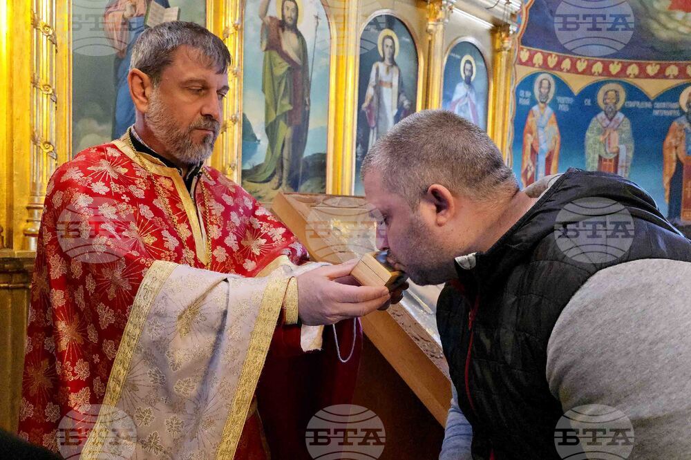 Ловеч - Атанасовден - литургия