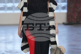 Italy Fashion Simon Cracker F/W 26/27