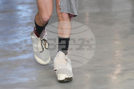 Italy Fashion Simon Cracker F/W 26/27