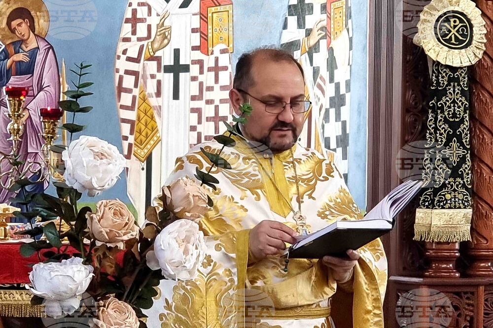 Сливен - Атанасовден - литургия