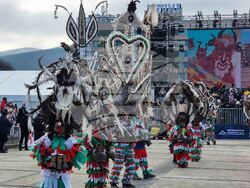 Перник - Международен фестивал на маскарадните игри „Сурва“ - втори ден
