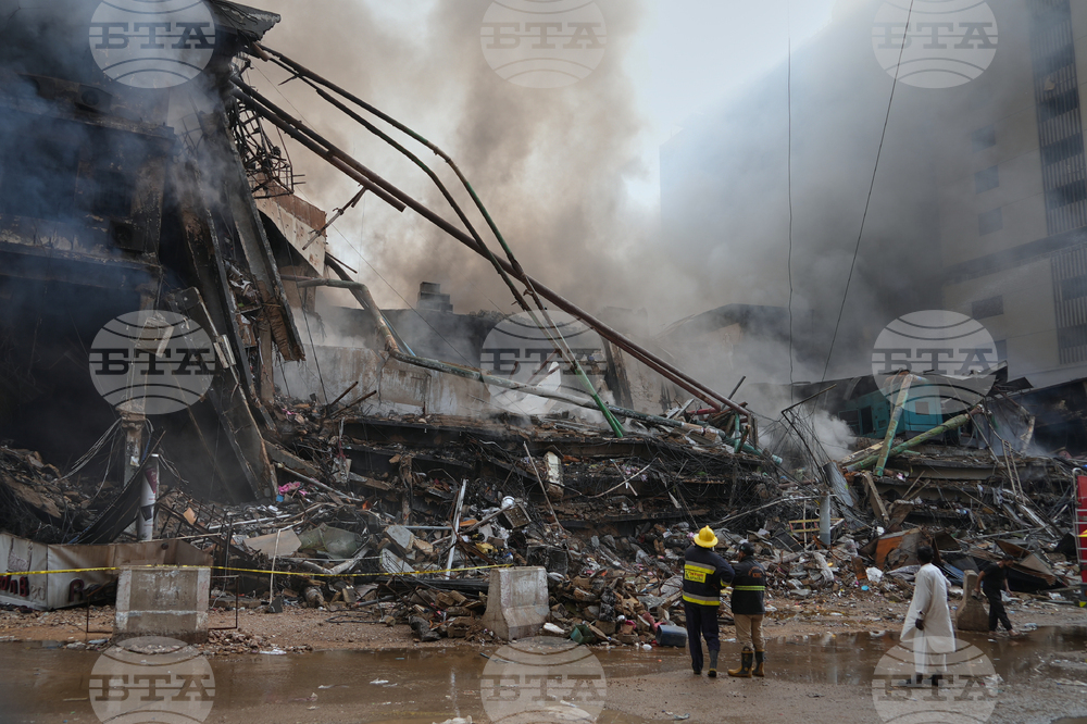 Pakistan Shopping Mall Fire