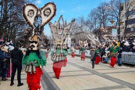 Перник - Международен фестивал на маскарадните игри „Сурва“ - втори ден