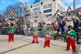 Перник - Международен фестивал на маскарадните игри „Сурва“ - втори ден