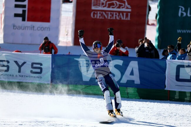 Tervel Zamfirov Wins Parallel Giant Slalom at FIS Snowboard Alpine World Cup in Bansko