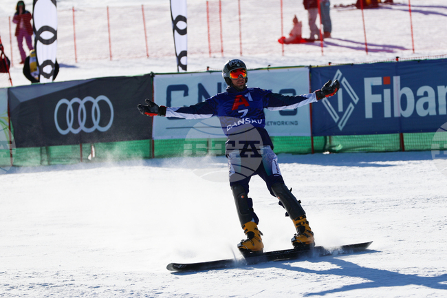 Радослав Янков достигна осминафиналите в паралелния гигантски слалом от Световната купа по сноуборд в Криница