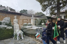 Панагюрище - Райна Княгиня - годишнина - поклонение