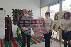 Панагюрище -  Райна Княгиня - годишнина - изложба