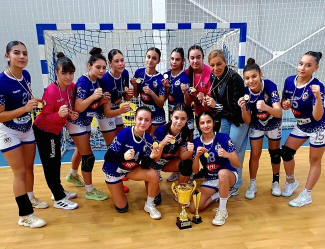 Етър 64 спечели купата на България по хандбал за девойки до 16 години