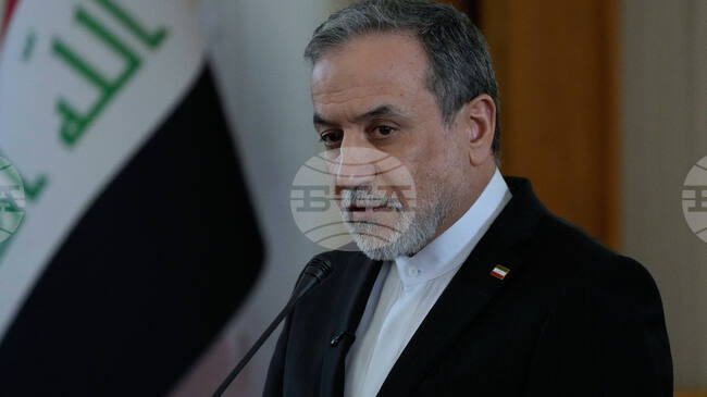 Иранските въоръжени сили са „с пръст на спусъка“ в случай на американска атака, заяви външният министър Арагчи