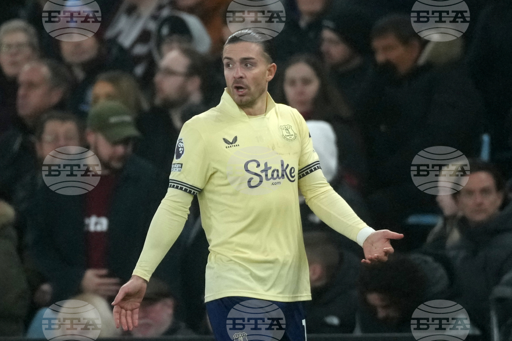 Джак Грийлиш претърпя операция на крака, сезонът му приключи