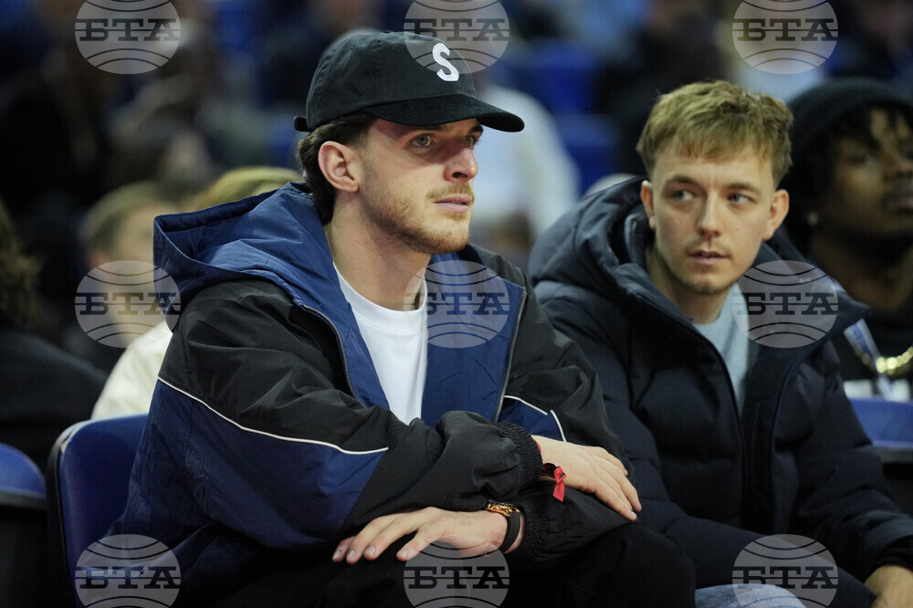 Britain Magic Grizzlies Basketball