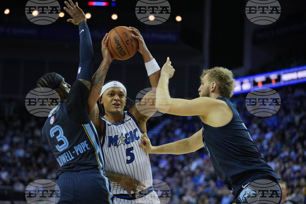 Britain Magic Grizzlies Basketball