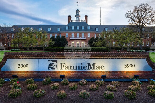 Trump Fannie Mae Ad