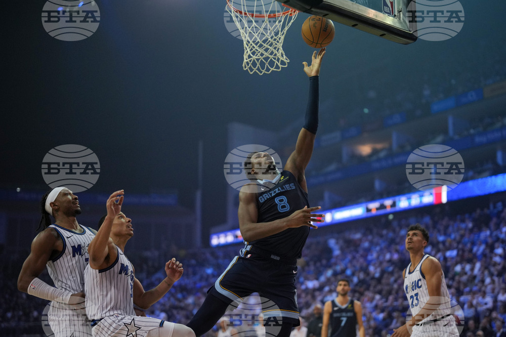 Britain Magic Grizzlies Basketball