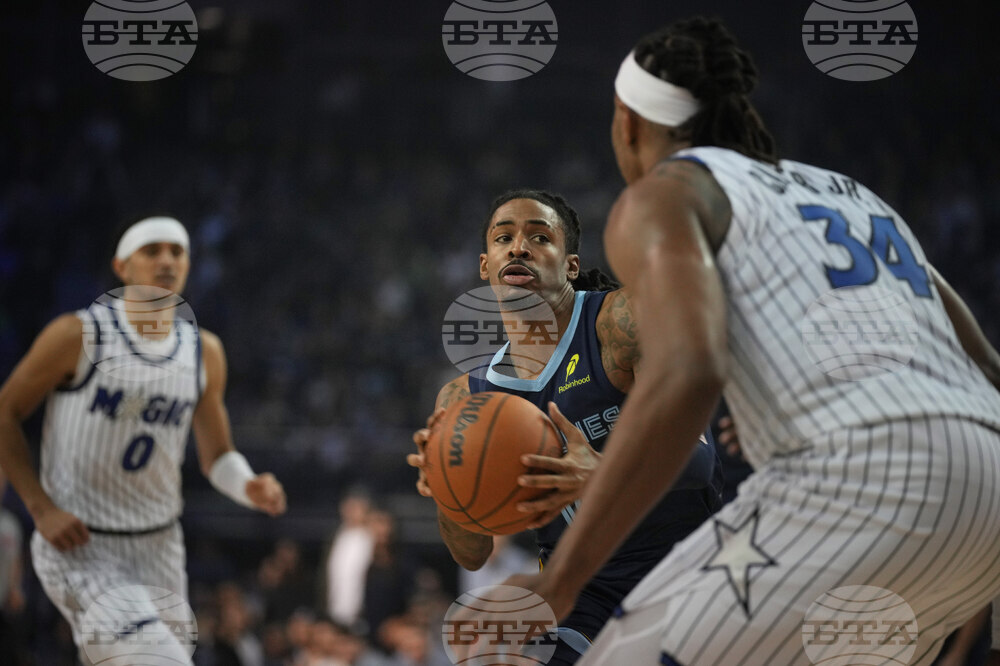 Britain Magic Grizzlies Basketball