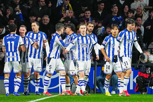 Микел Оярсабал вкара 12-ия си гол през сезона за убедителна победа на Реал Сосиедад над Осасуна в испанското футболно първенство