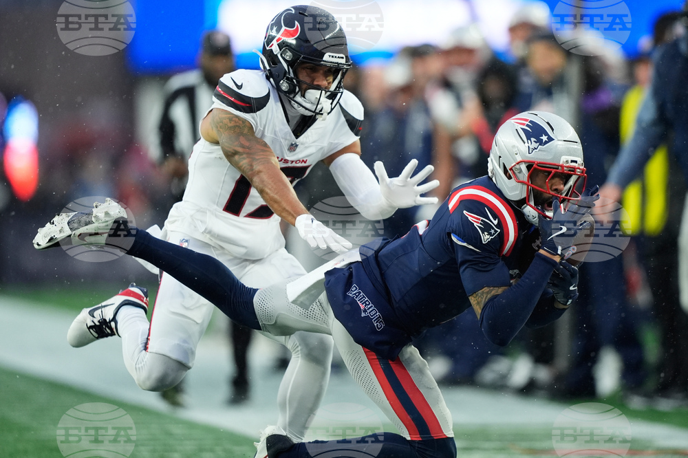 Texans Patriots Football