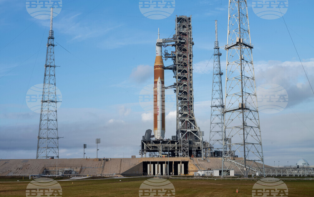 NASA Artemis Moonshot