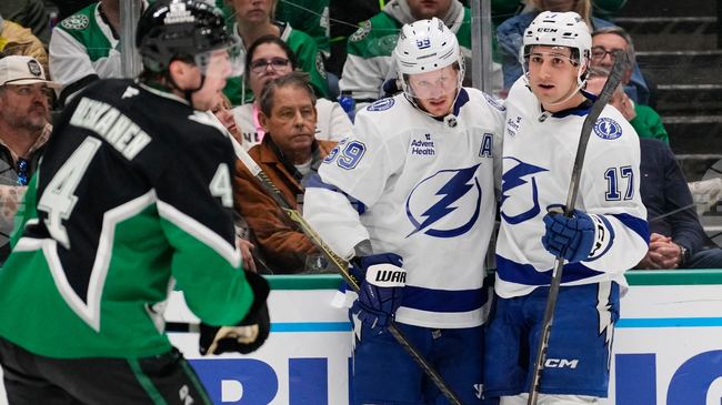 Тампа Бей запази лидерската си позиция в Източната конференция на НХЛ след успех над Далас