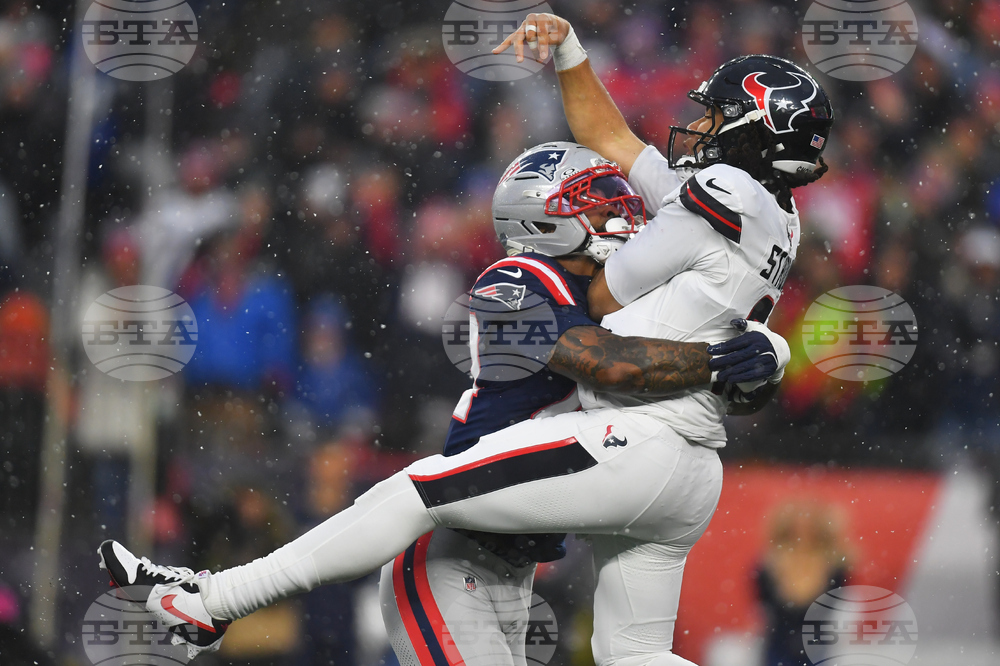 Texans Patriots Football