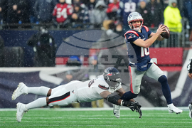 ADDITION Texans Patriots Football