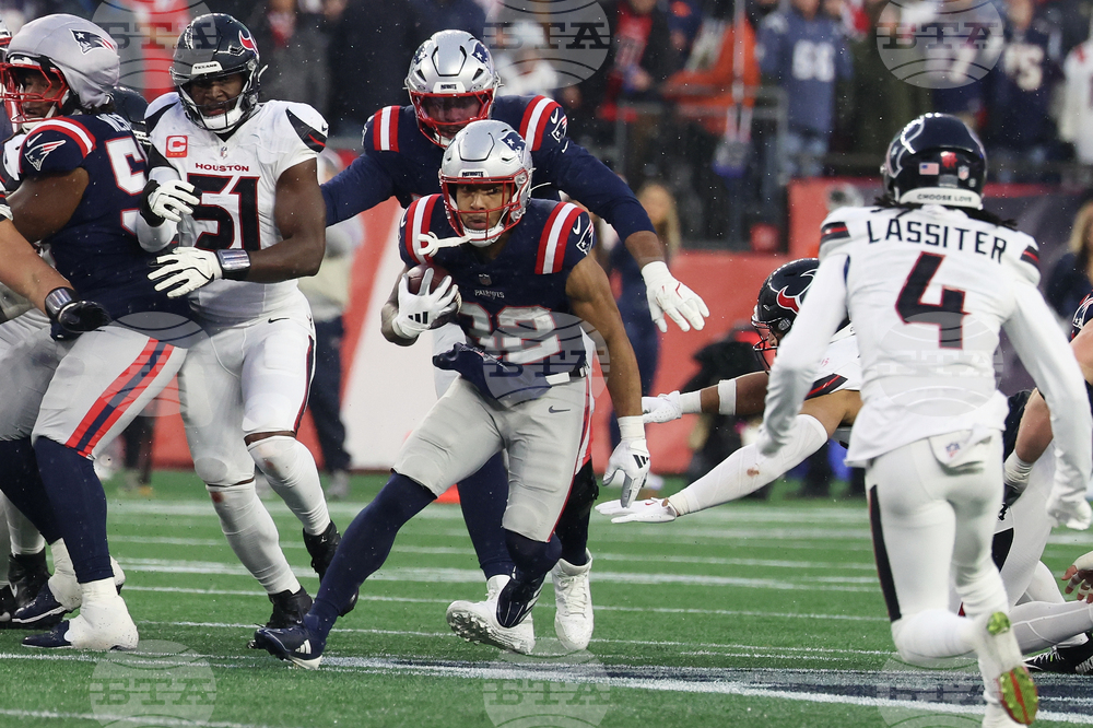 Texans Patriots Football