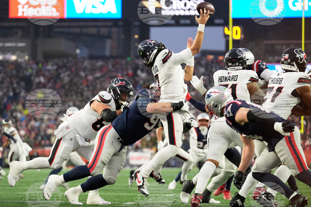 Texans Patriots Football