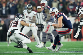 Texans Patriots Football