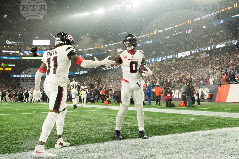 Texans Patriots Football