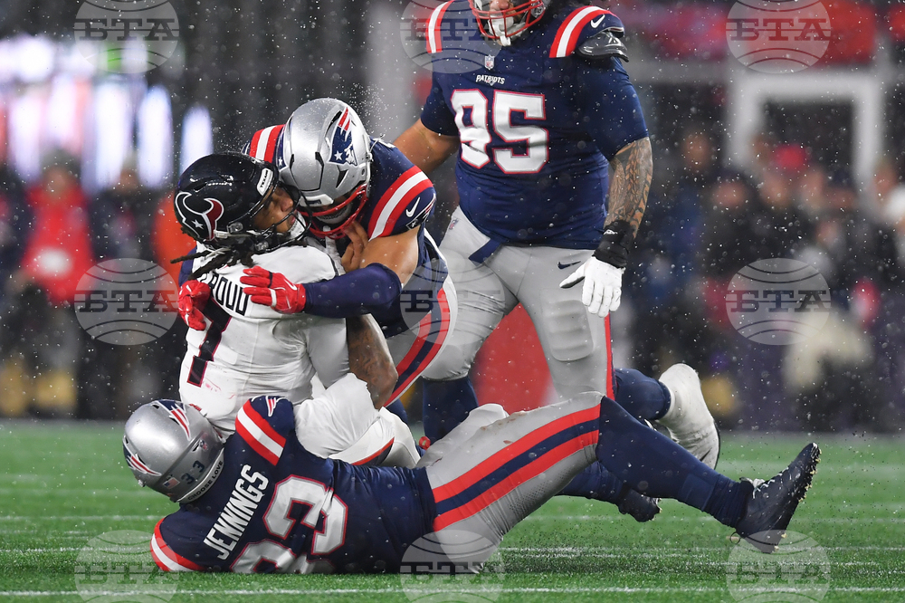 APTOPIX Texans Patriots Football