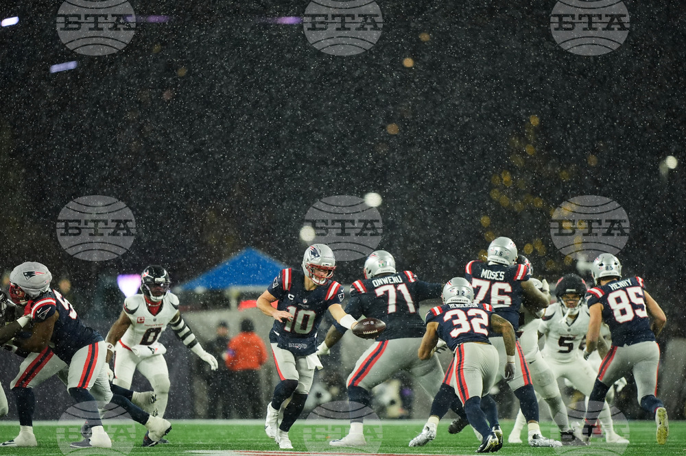 Texans Patriots Football