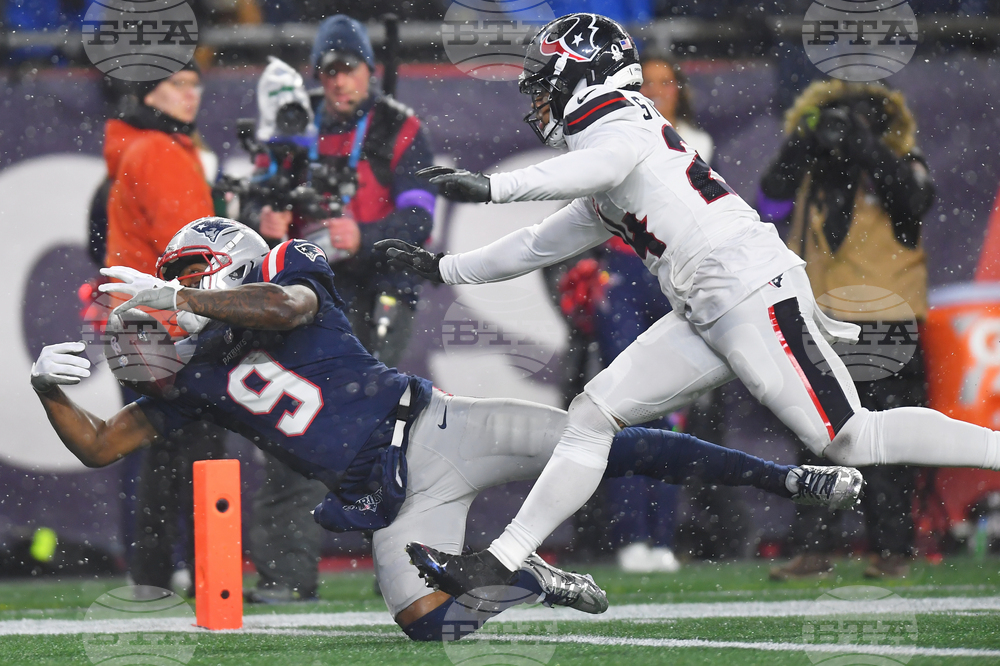 Texans Patriots Football