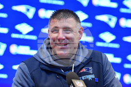 Texans Patriots Football