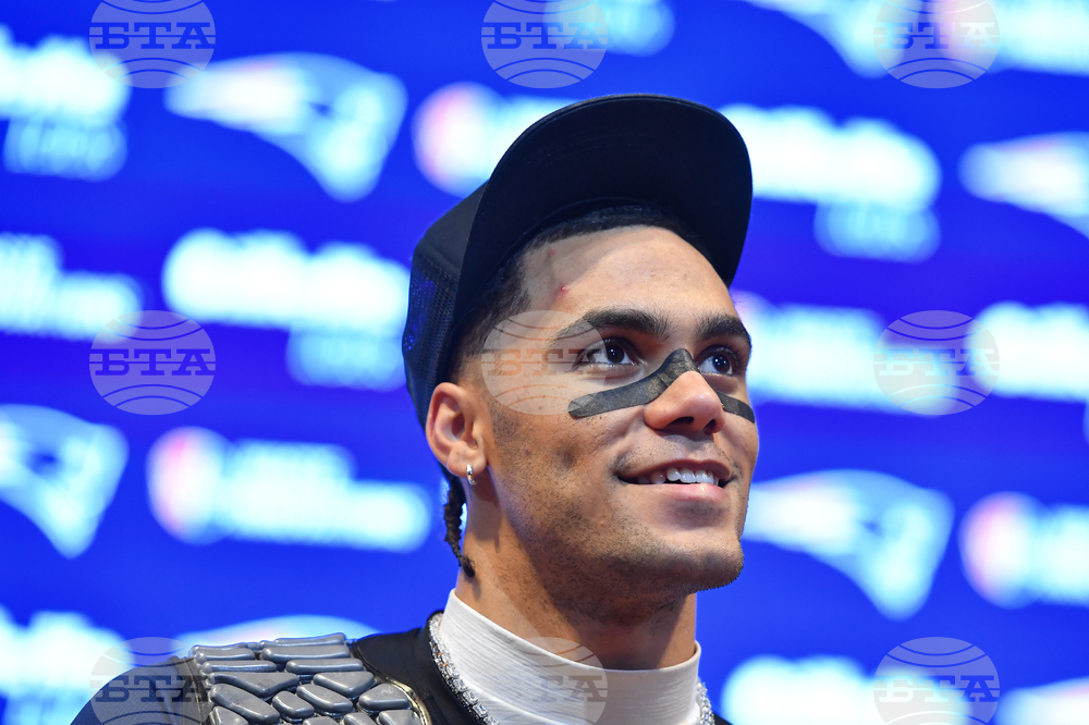 Texans Patriots Football